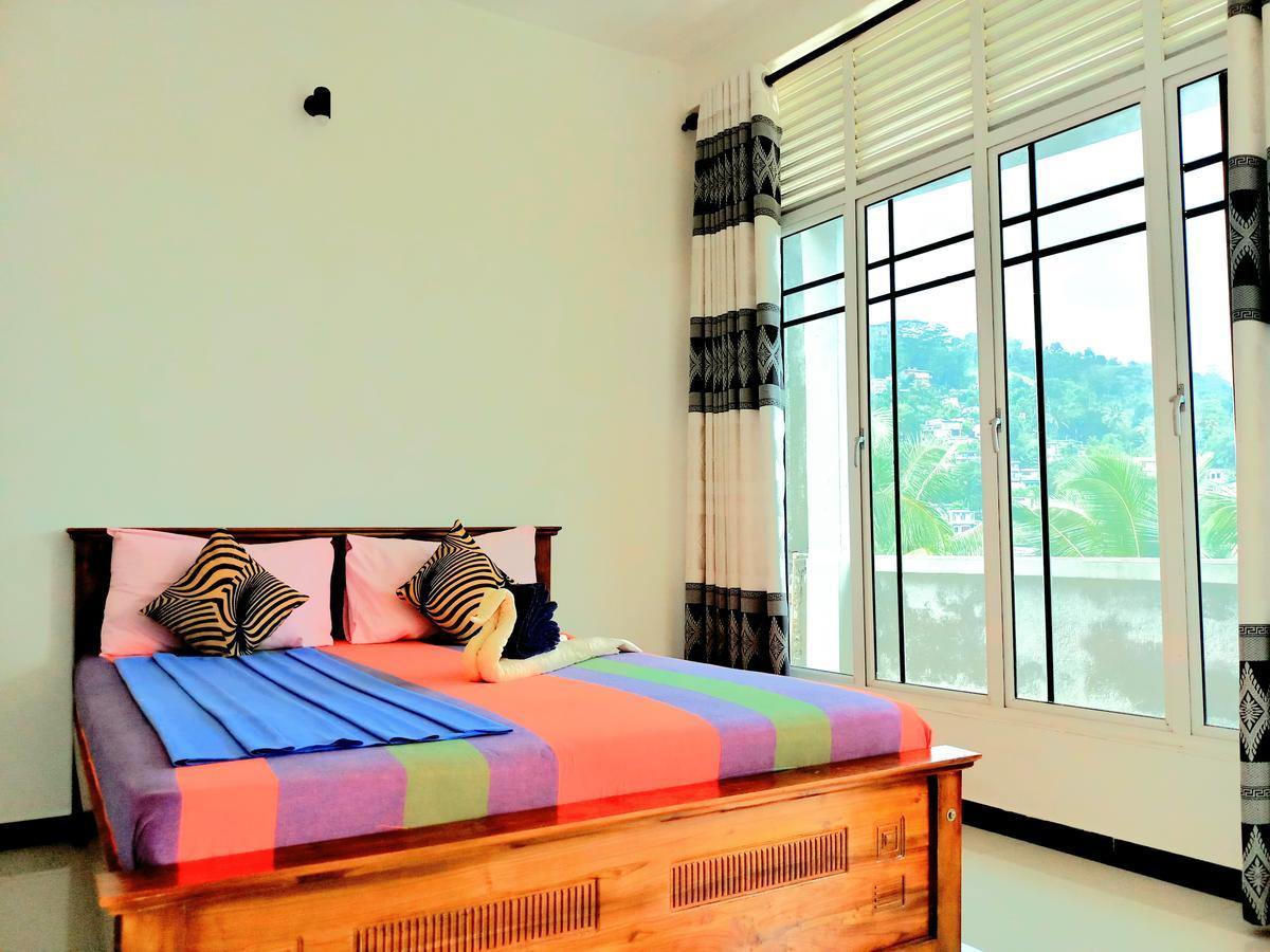 Kandy City Rest House Hotel ภายนอก รูปภาพ